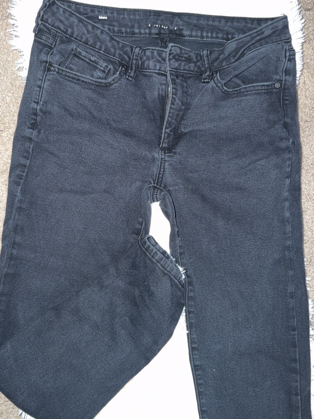 Women’s High-Rise Black Skinny Jeans